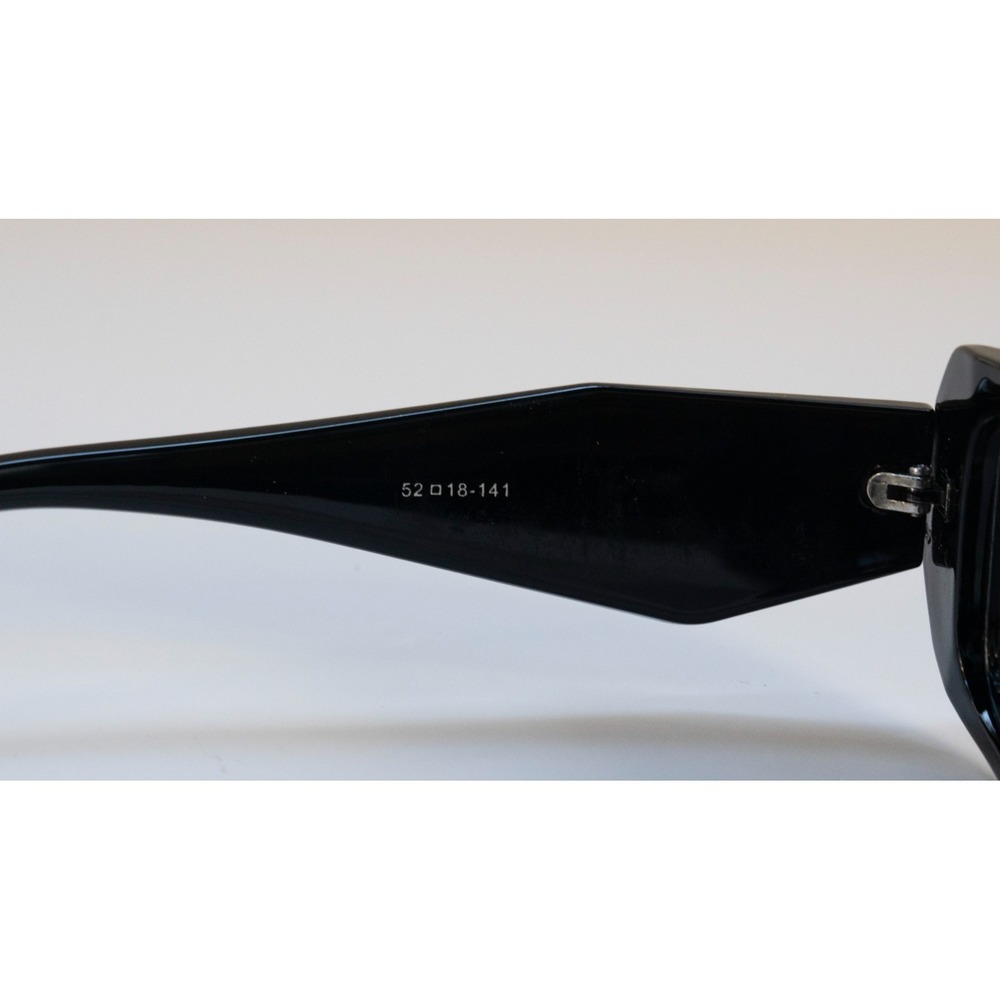 Prada 8251 Sunglasses Black Rectangular Full Rim Plastic Frames 52-18-141 - Picture 10 of 12